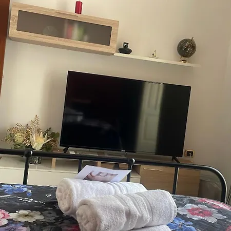 Elegant Lena Nocleg ze śniadaniem