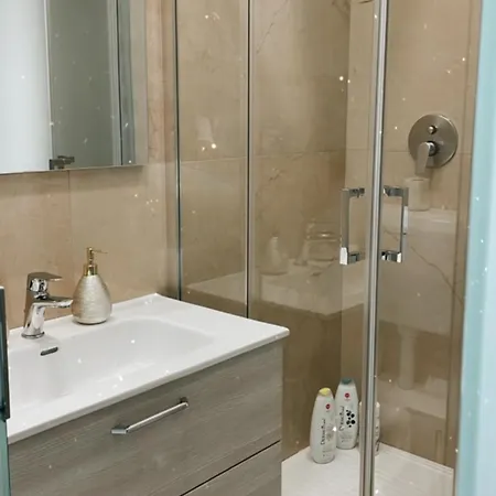 Nocleg ze śniadaniem Elegant Lena