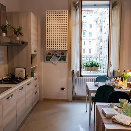 Elegant Lena Bed & Breakfast Salerno