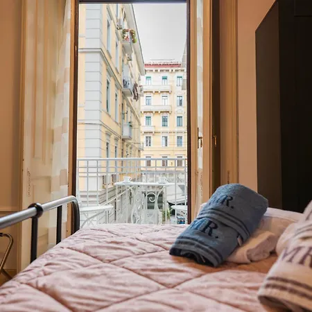 Elegant Lena Bed & Breakfast