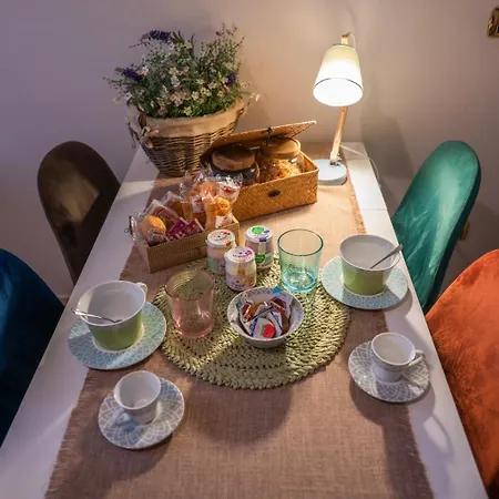 Elegant Lena Bed & Breakfast