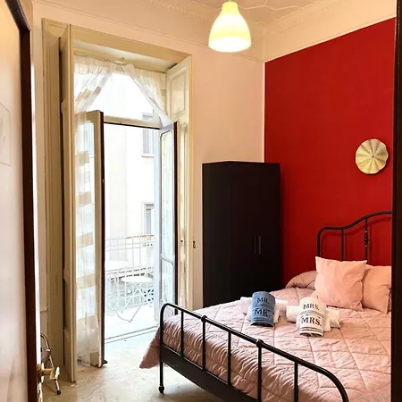 Elegant Lena Bed & Breakfast *