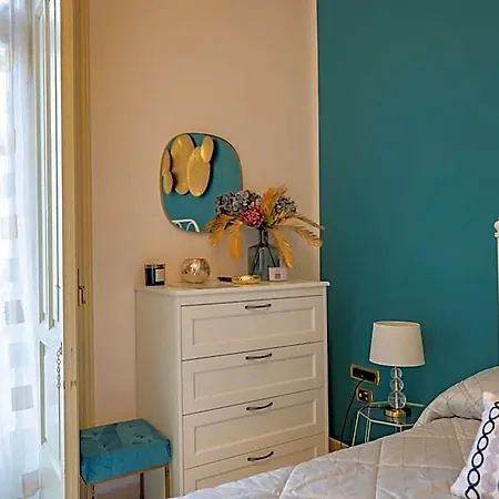 Elegant Lena Bed & Breakfast Salerno