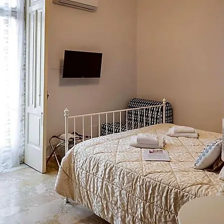 Bed & Breakfast Elegant Lena Salerno