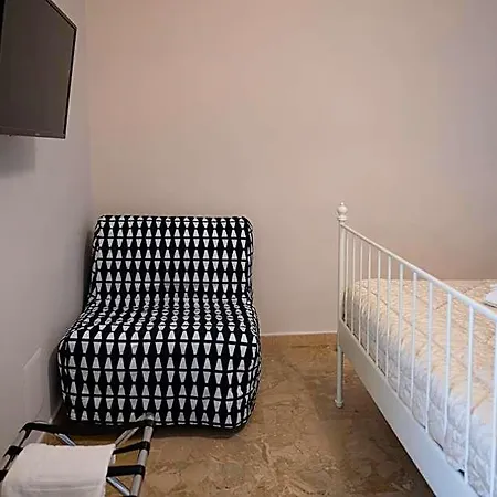 Elegant Lena Bed & Breakfast *